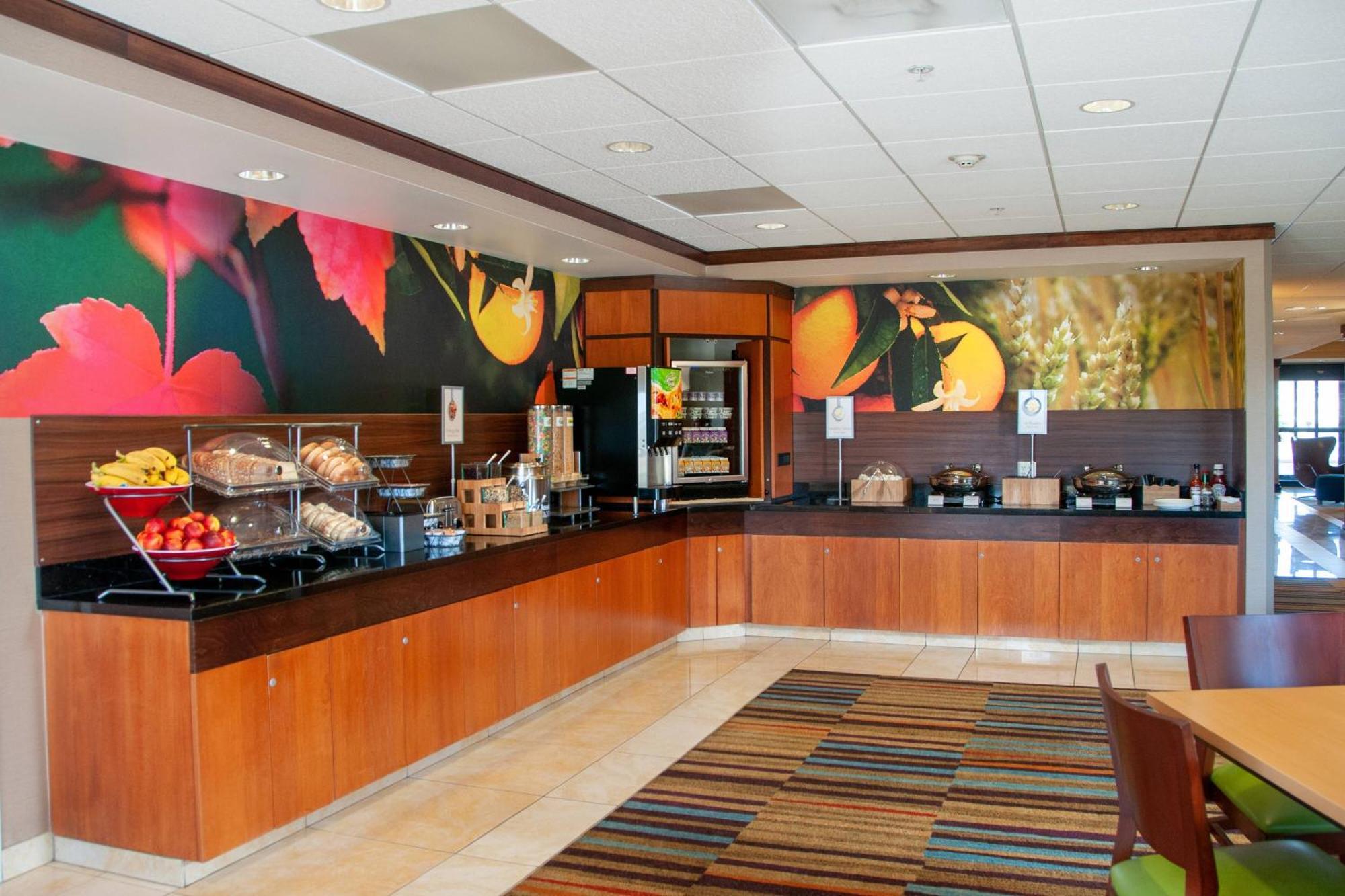 Fairfield Inn And Suites By Marriott Colorado Springs North Air Force Academy Gleneagle Экстерьер фото